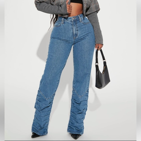 ‼️SALE‼️ NWT! Stacked Straight Leg Jean - Medium Wash - Picture 3 of 7